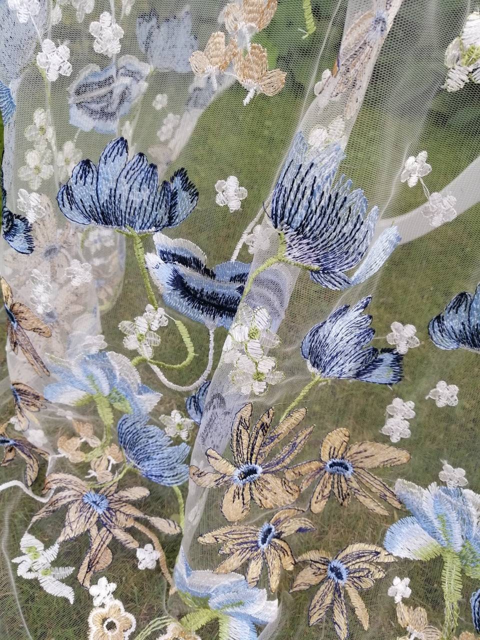 Fingertip veil, Floral veil,  Flower veil, something blue, Floral veil ,secret garden veil, boho veil,  embroidered veil, blue floral veil