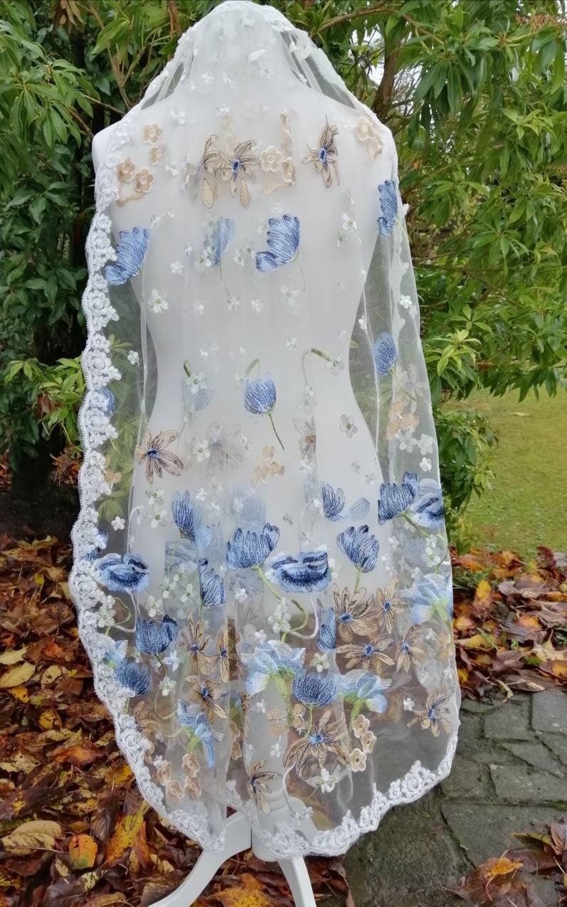 Fingertip veil, Floral veil,  Flower veil, something blue, Floral veil ,secret garden veil, boho veil,  embroidered veil, blue floral veil