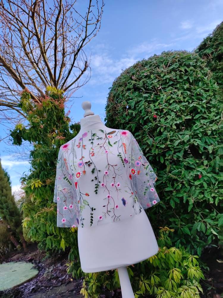 Floral capelet, capelet, wedding poncho, bridal cover up, shawl, tulle capelet, bolero, floral embroidered capelet, bridal cape, cape